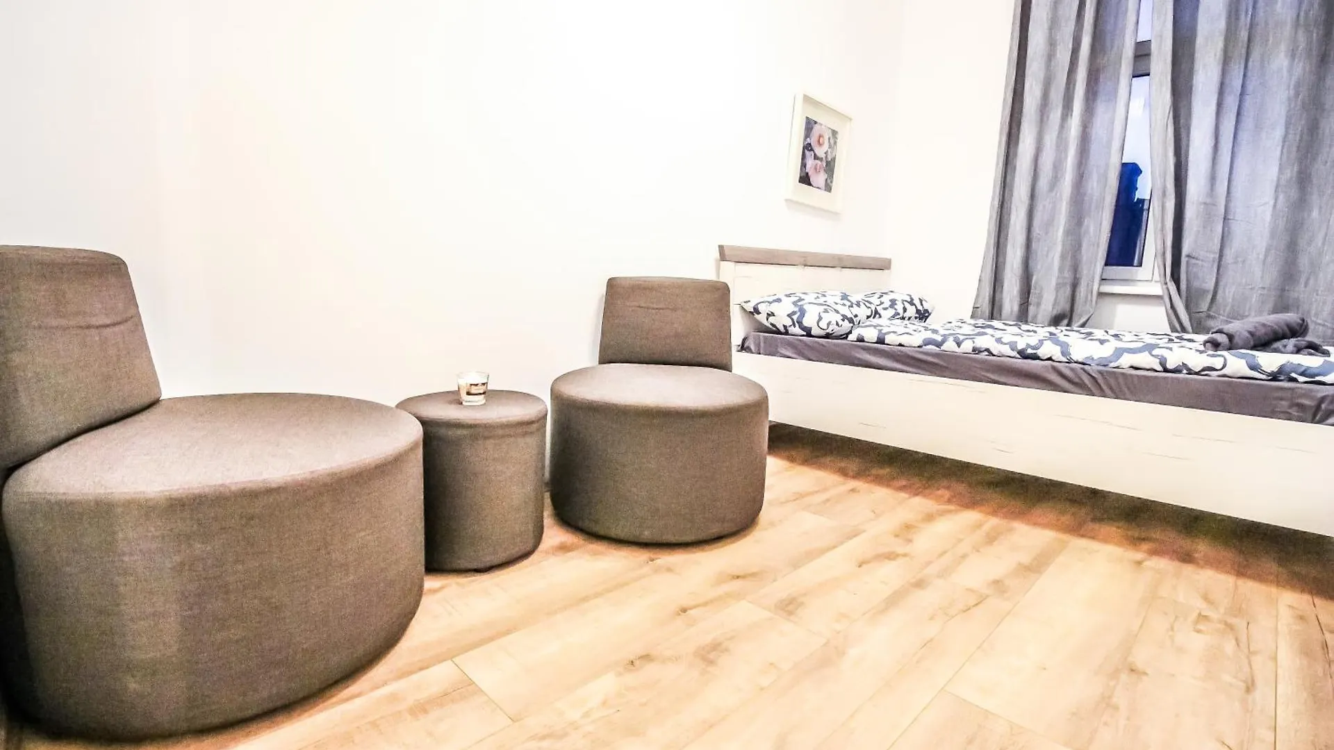 Comfortable Accommodations In The Alterlaa Area Lv6 Vienna